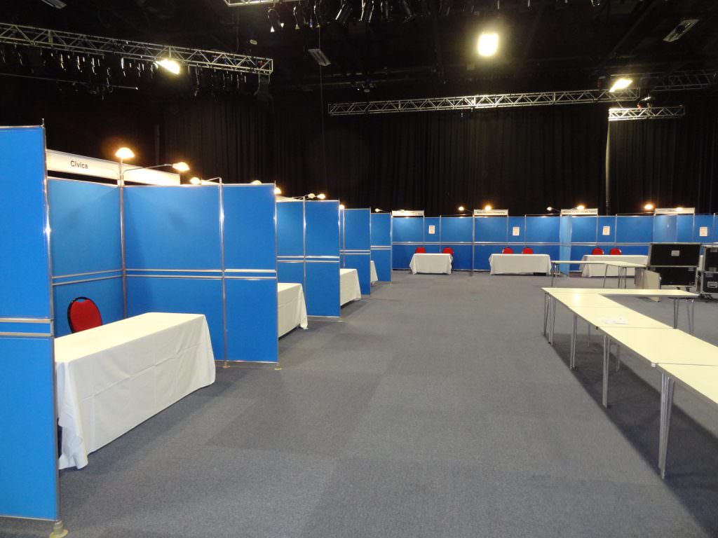 Shell scheme exhibition stands