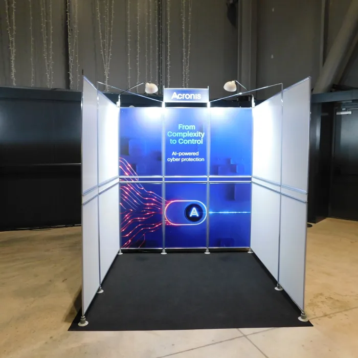 Shell scheme exhibition stand