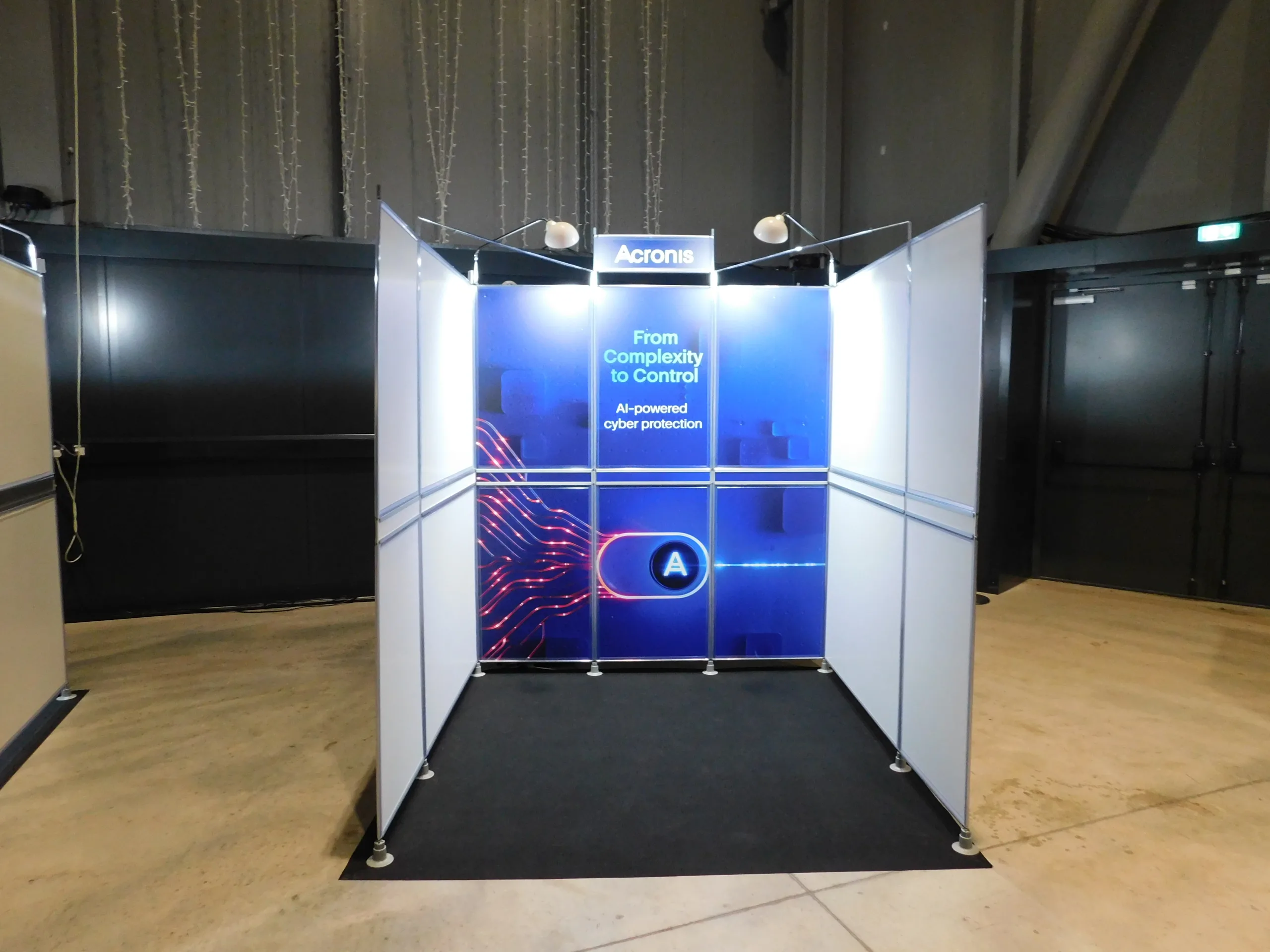 Shell scheme exhibition stands