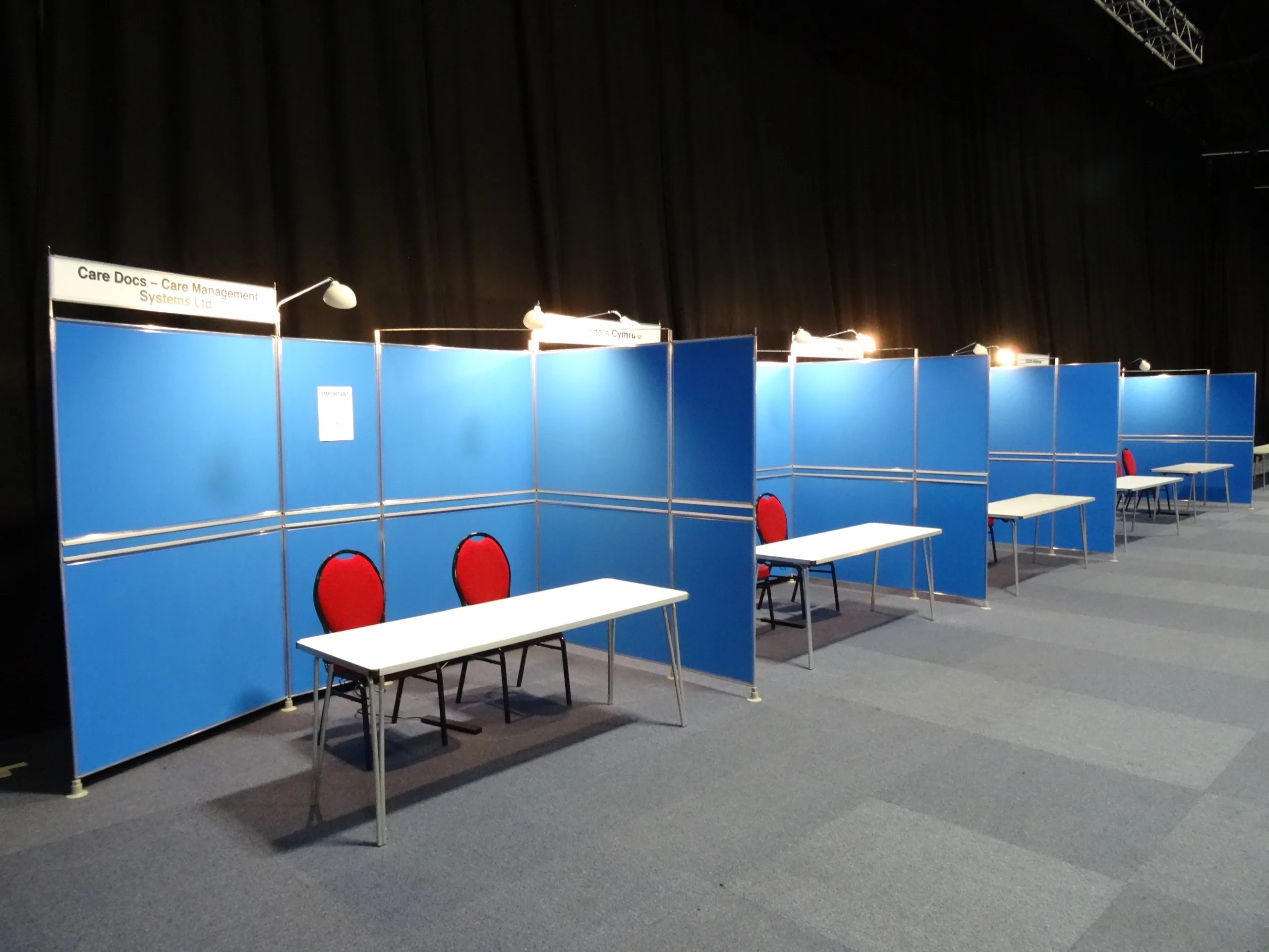 Shell scheme exhibition stands