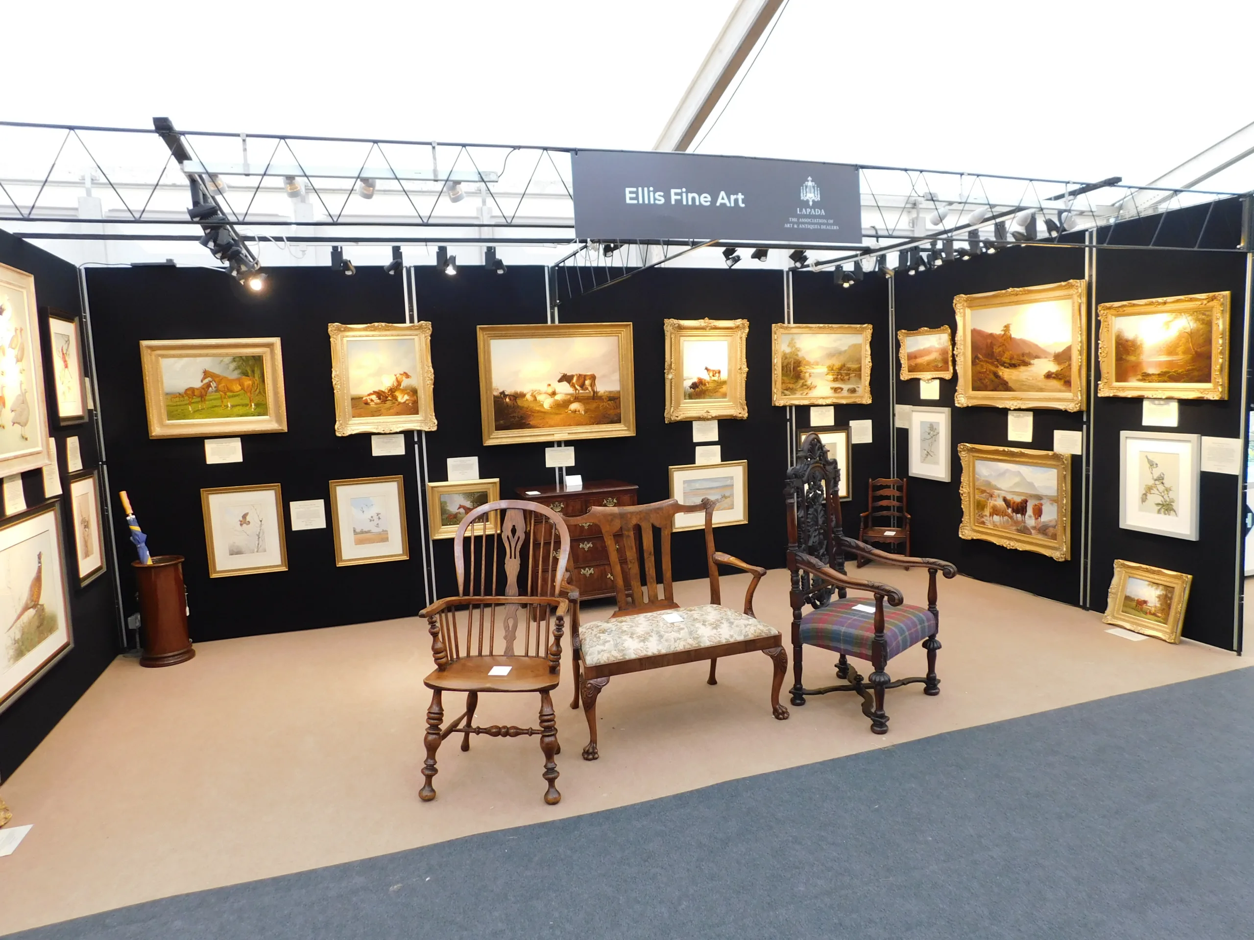 Shell scheme exhibition stands